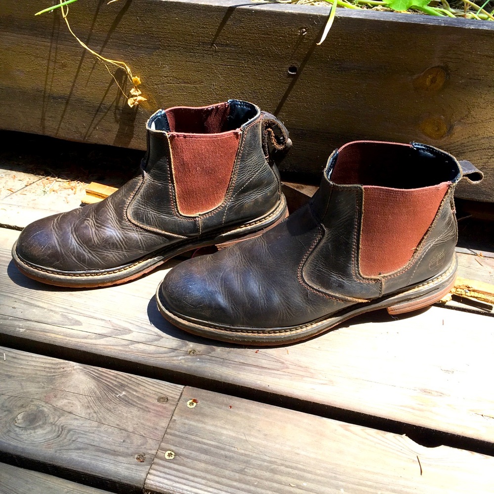 Solid size 9.5 brown timberland earthkeepers chelsea work boots